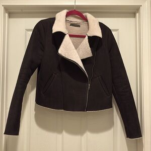 Brandy Melville, Black Faux Suede W Cream Sherpa Lining Jacket Small